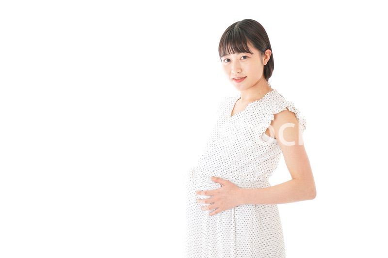 妊娠した若い女性
