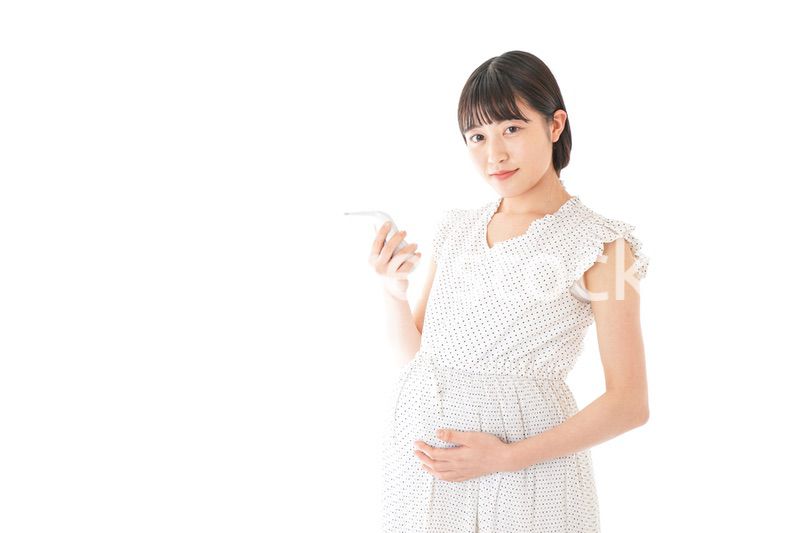 妊娠した若い女性