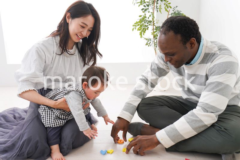 英会話教室の体験をする赤ちゃん