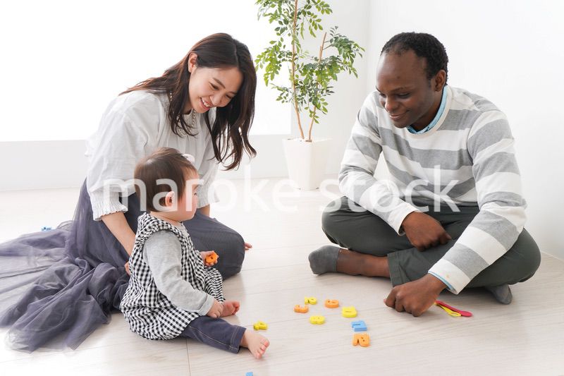 英会話教室の体験をする赤ちゃん