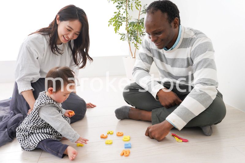 英会話教室の体験をする赤ちゃん