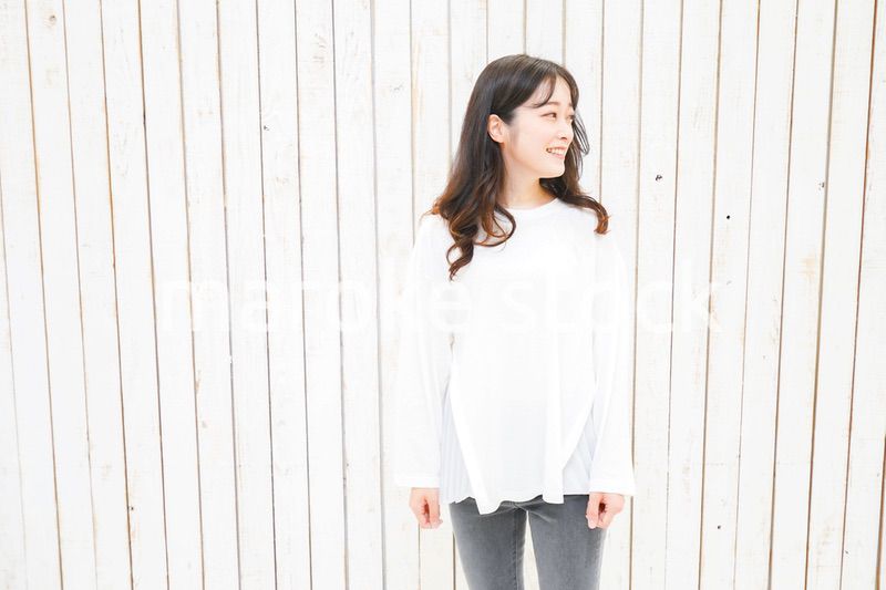 若い女性のポートレート