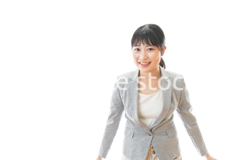 大喜びをする笑顔のビジネスウーマン