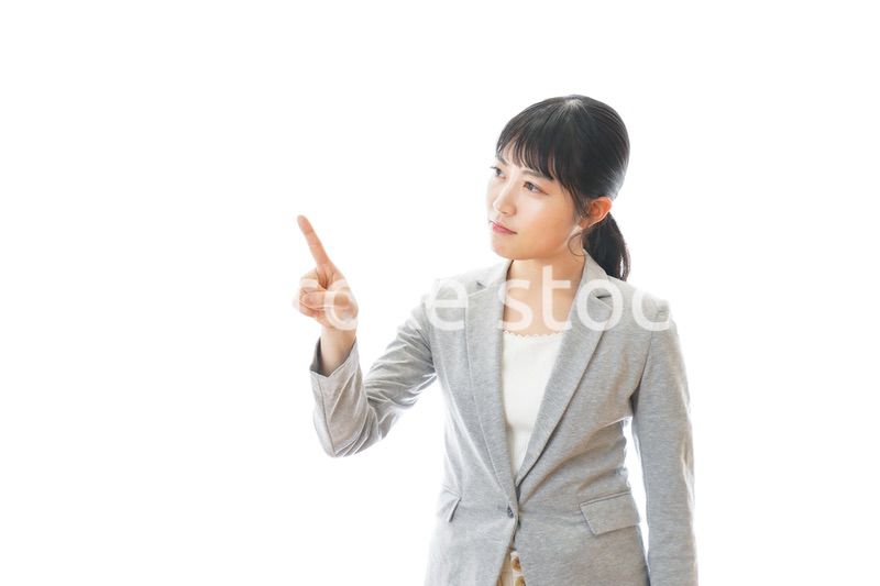 怒りを感じるビジネスウーマン