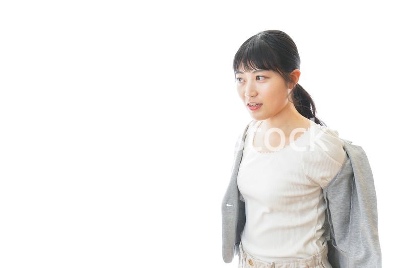 外回りの営業に出かけるキャリアウーマン