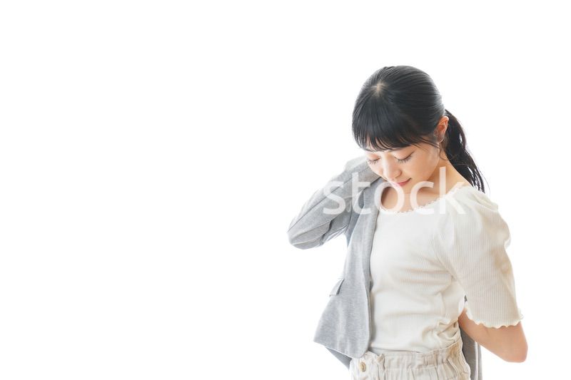 外回りの営業に出かけるキャリアウーマン