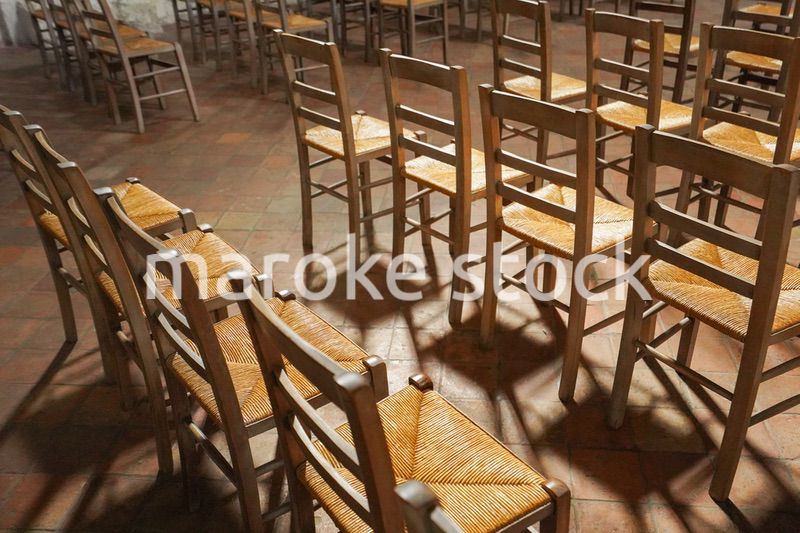チャペルの椅子