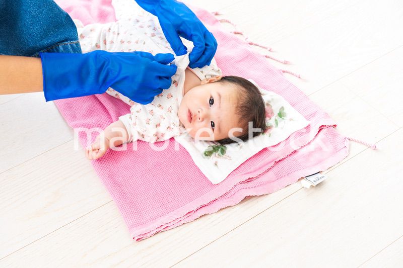 予防接種を受ける赤ちゃん