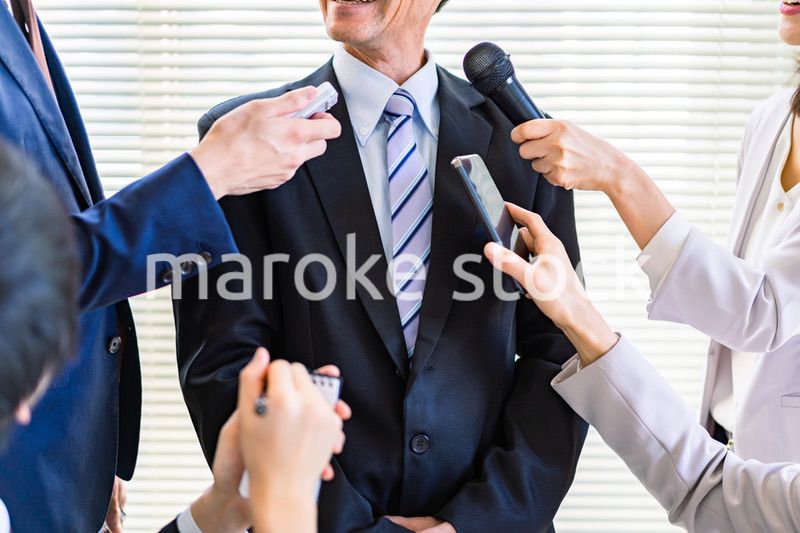 記者会見・囲み取材・ぶら下がり会見イメージ