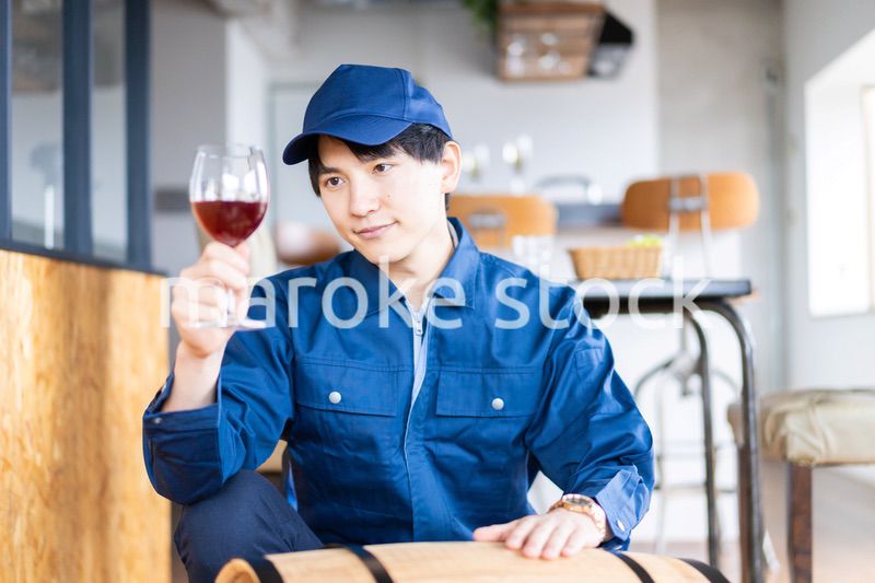 こだわりのワインを生産する醸造家