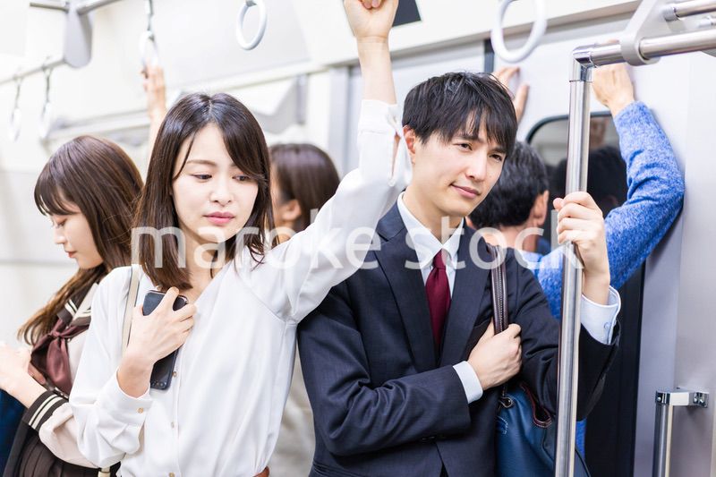 電車 車内