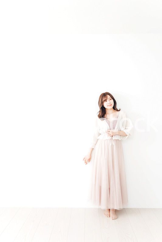 若い女性のポートレートイメージ