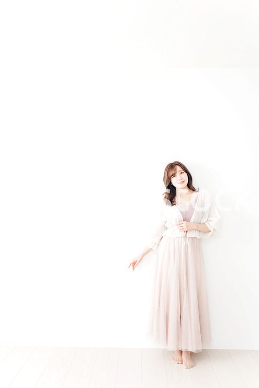 若い女性のポートレートイメージ