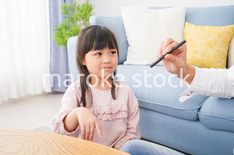 副流煙を嫌う小さな女の子