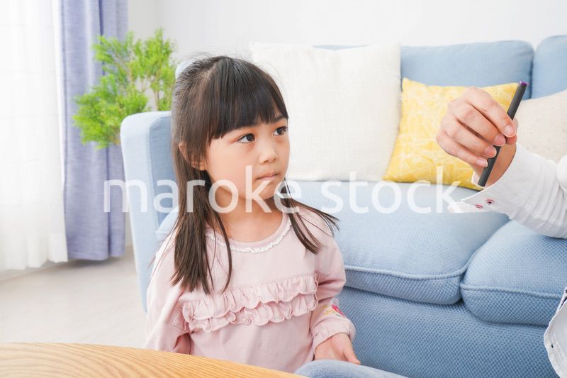 副流煙を嫌う小さな女の子